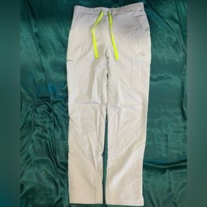 FIGS Yola scrub pants small Slate